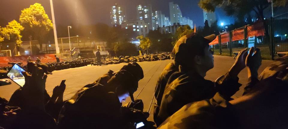 点击放大图片